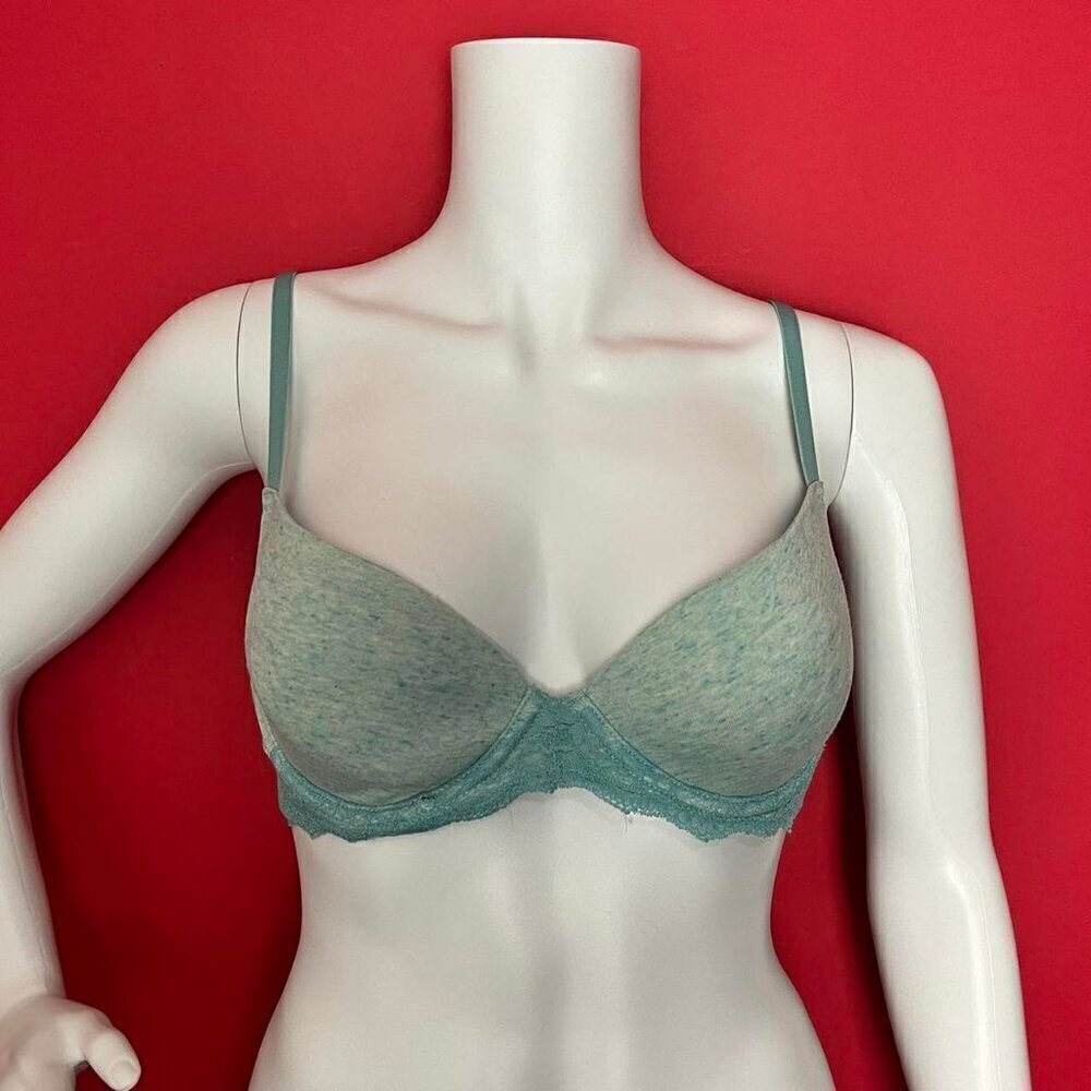 Gilligan and O’Malley / light blue bra 🤍🩵